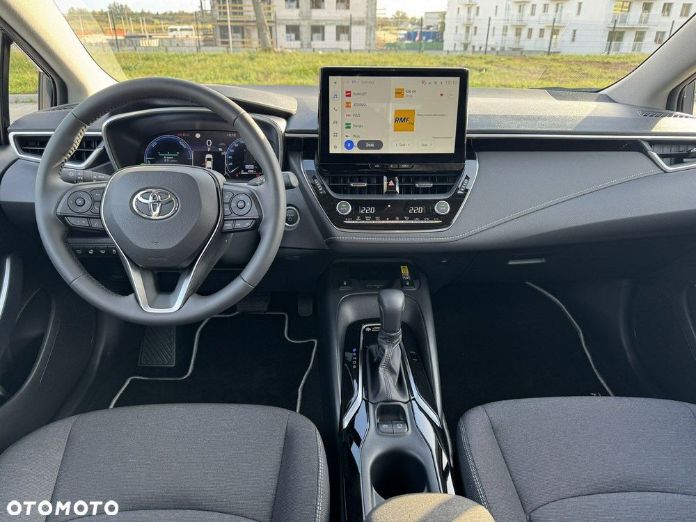 Toyota Corolla - 24