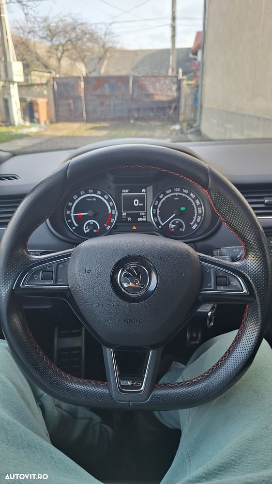 Skoda Octavia 2.0 TDI (Green tec) DSG RS - 19