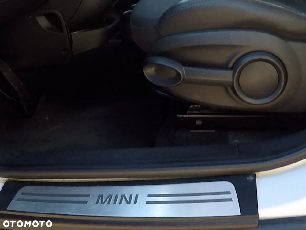 MINI Countryman Cooper D - 19