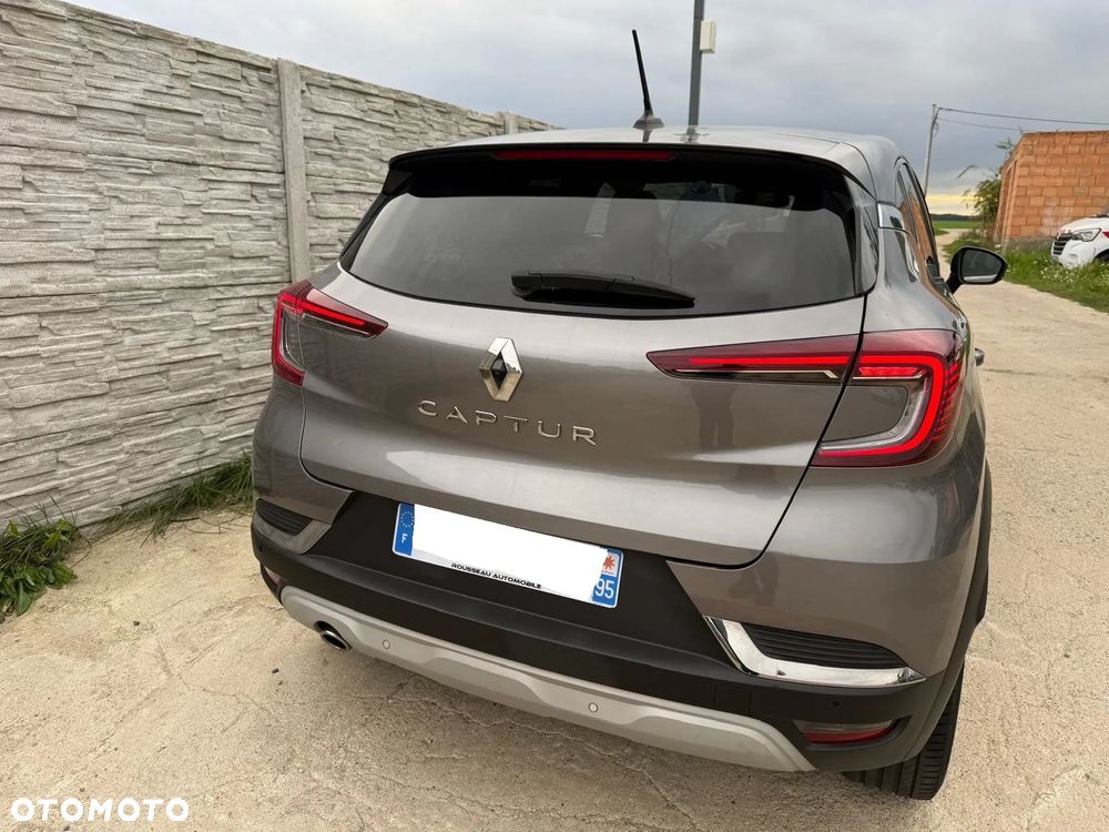 Renault Captur TCe 100 INTENS - 33