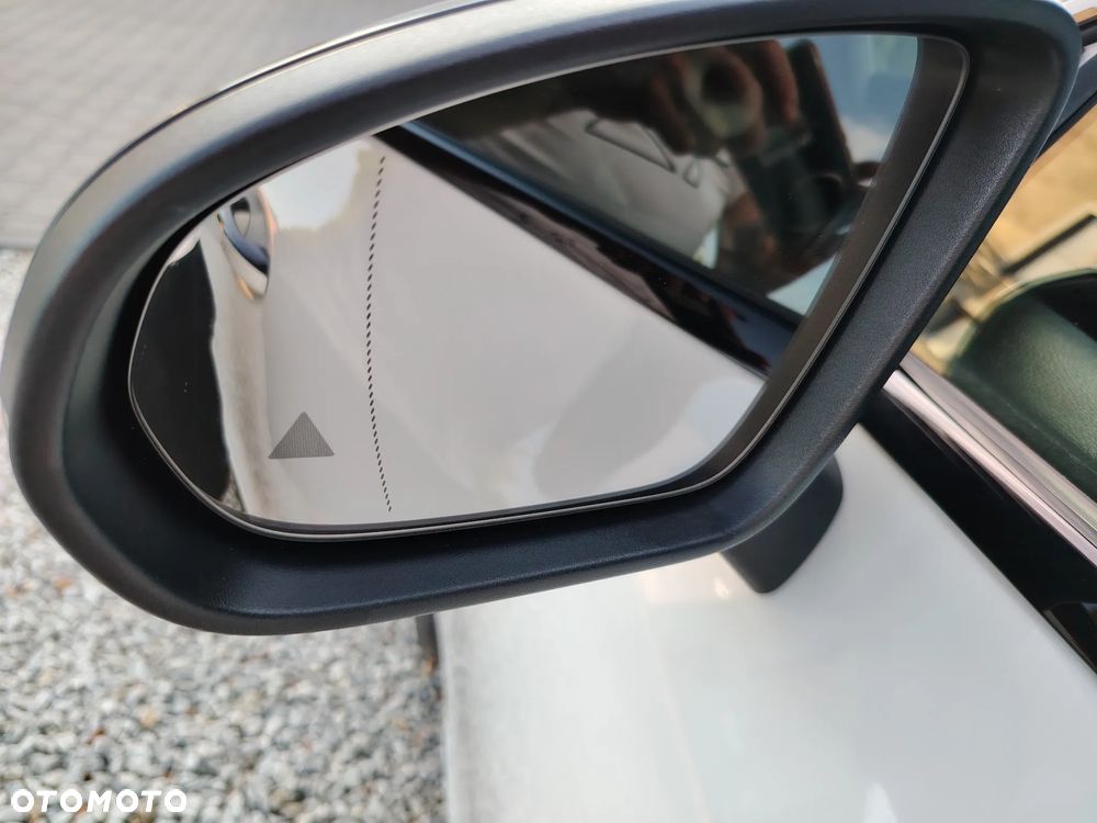 Mercedes-Benz CLA 200 d 8G-DCT AMG Line - 33