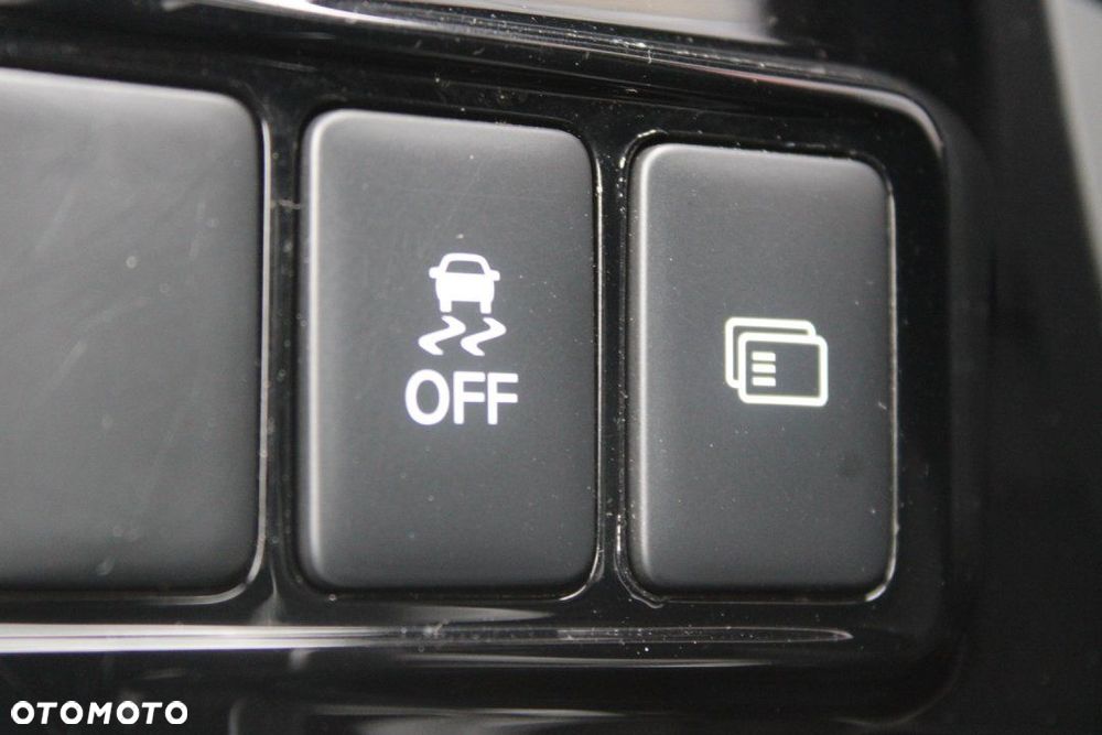 Mitsubishi Outlander - 30