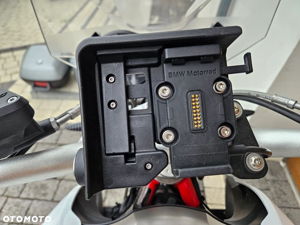 BMW R - 19