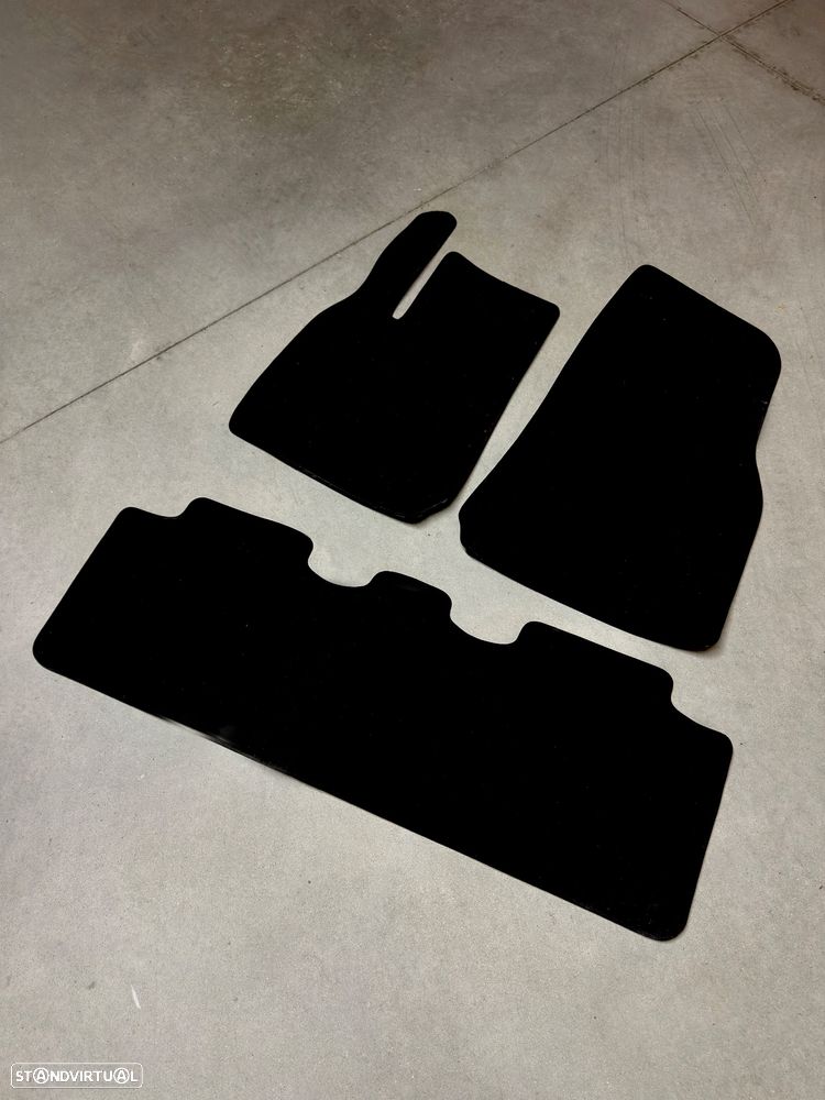 Tesla Model Y Performance Tração Integral - 19