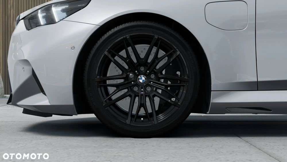BMW M5 PHEV - 7