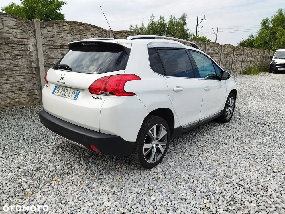 Peugeot 2008 1.6 BlueHDi Allure S&S - 7