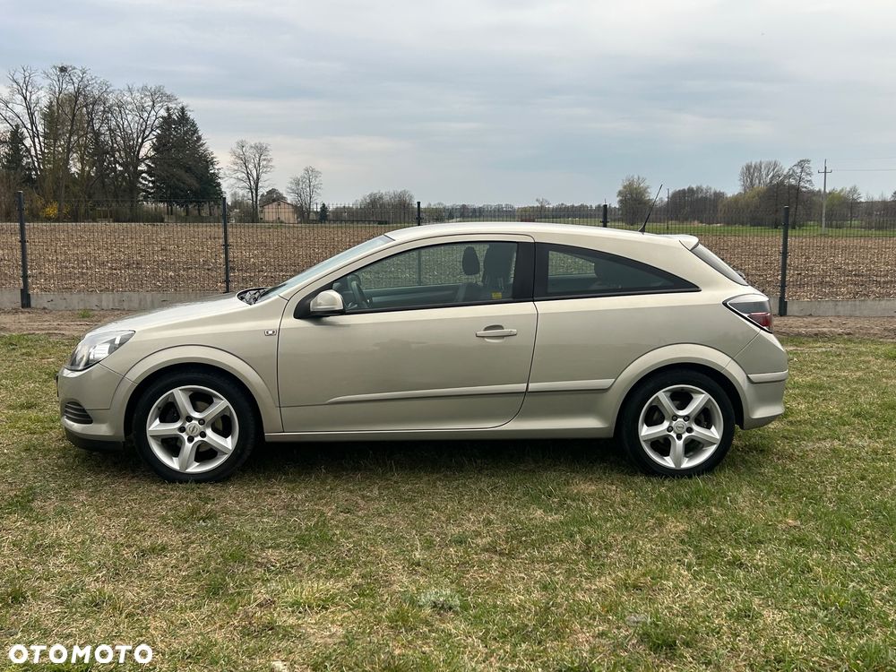 Opel Astra 1.6 Easytronic Cosmo - 11