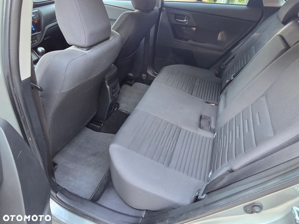 Toyota Auris 1.6 D-4D Edition-S - 26