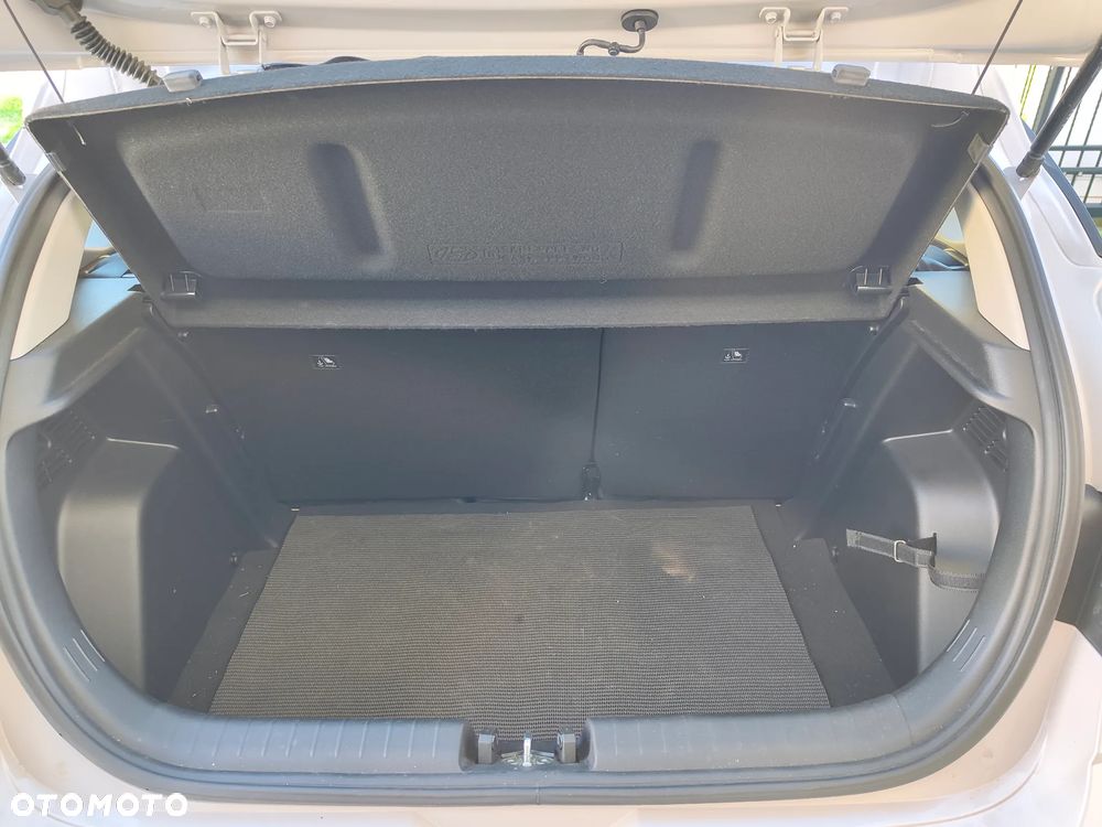 Hyundai i20 1.2 Modern - 20