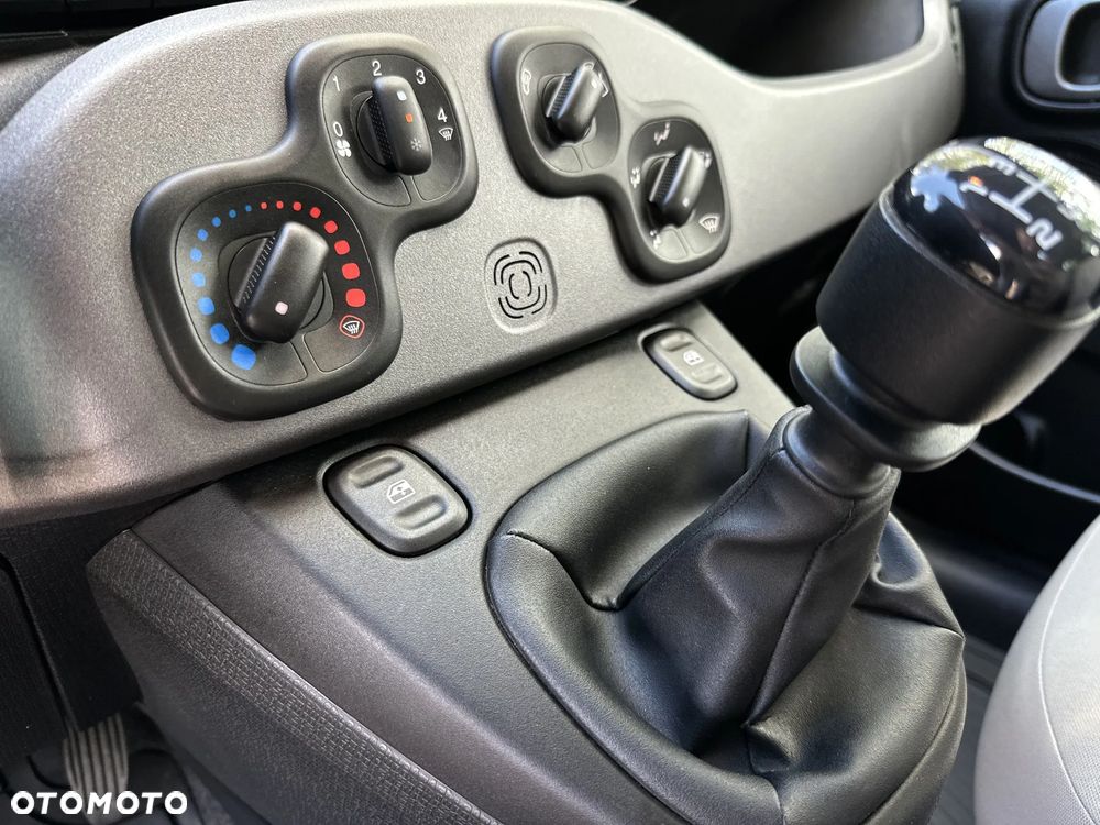 Fiat Panda 1.2 Easy Pakiet - 23