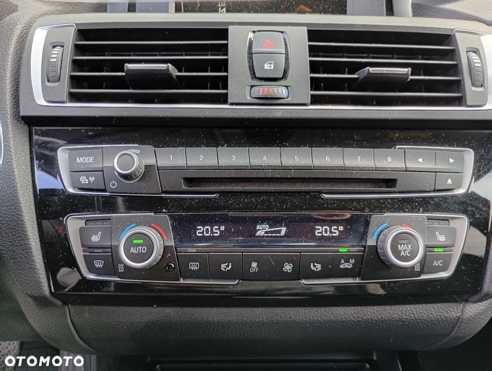 BMW Seria 1 116d Sport Line - 19