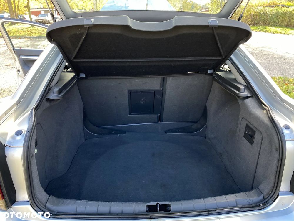 Opel Vectra 1.9 CDTI Sport / GTS - 22