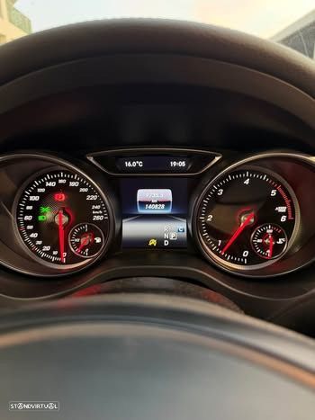Mercedes-Benz CLA 200 d Shooting Brake AMG Line Aut. - 5
