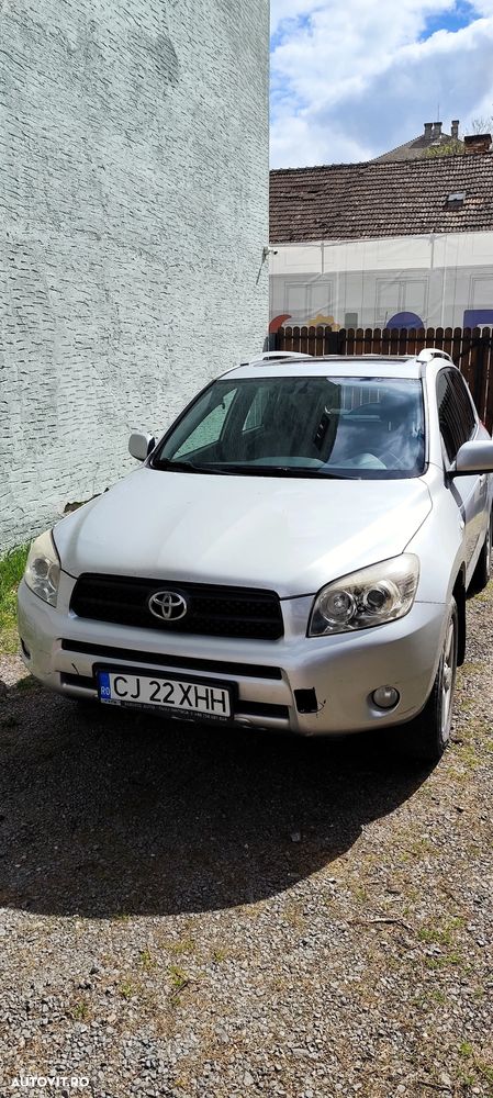 Toyota RAV4 2.0 Confort - 1