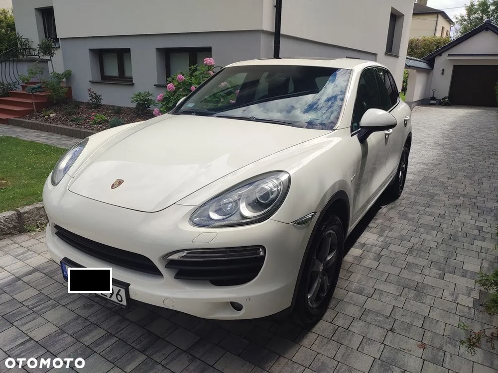 Porsche Cayenne - 2