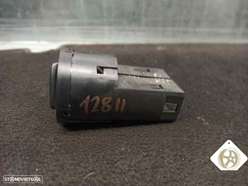 COMANDO LUZES TABLIER SKODA FABIA II 2011 - 2