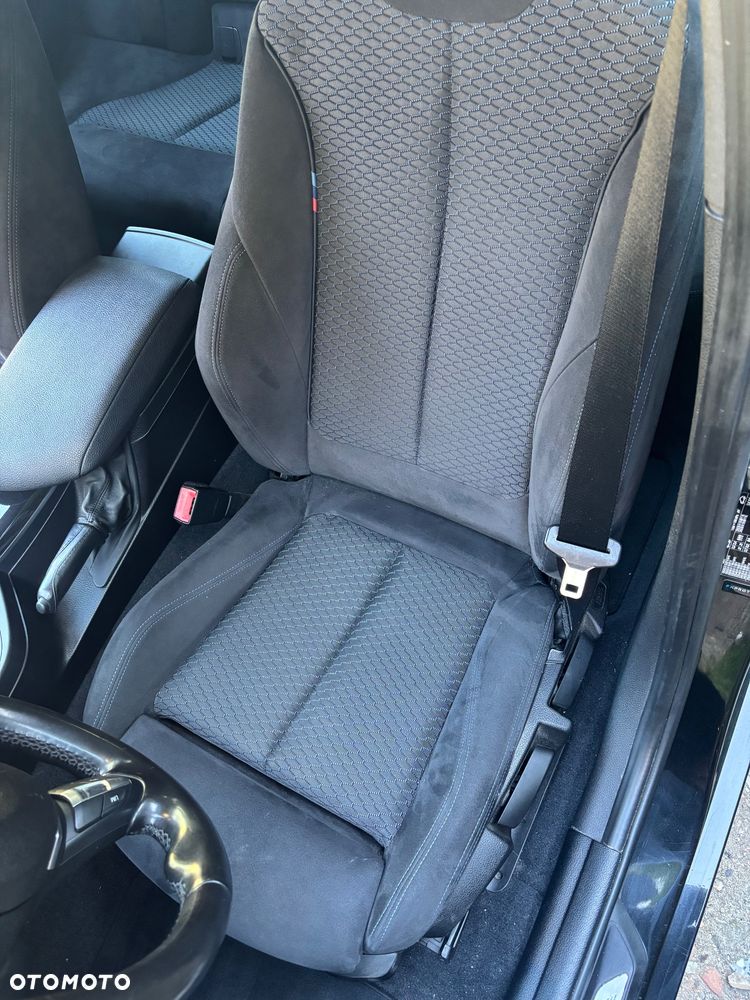 BMW Seria 1 118i M Sport - 12