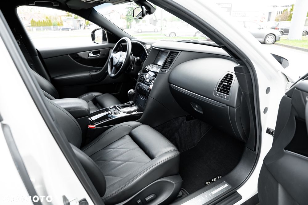 Infiniti QX70 3.0d S - 22