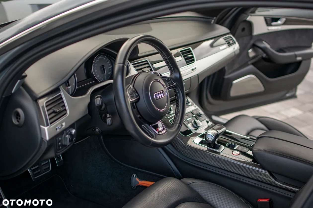 Audi S8 4.0 TFSI Quattro - 26
