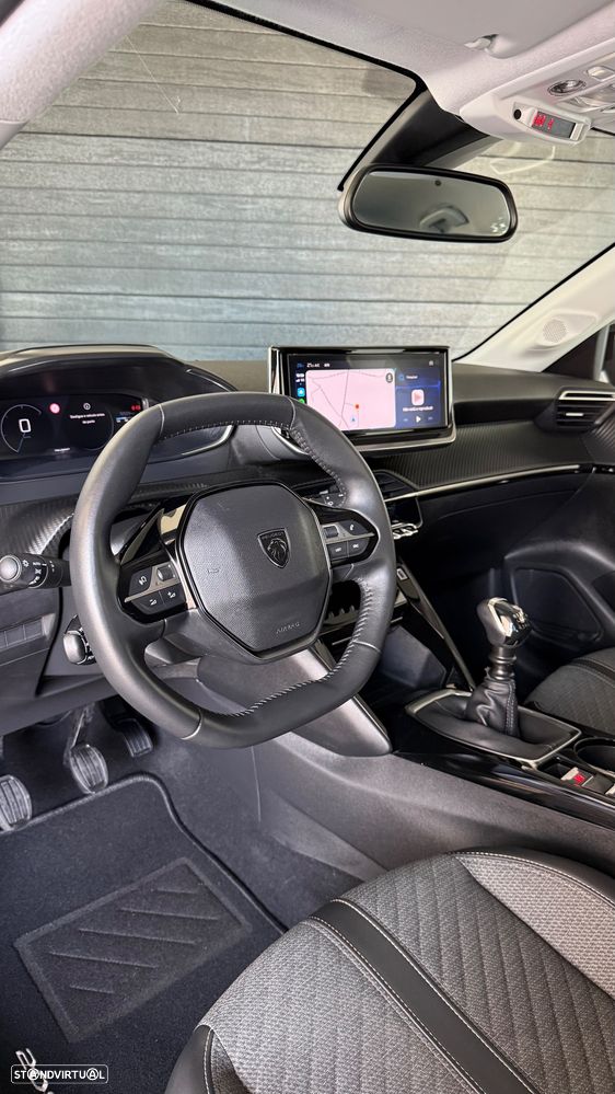 Peugeot 208 1.2 PureTech Allure - 3