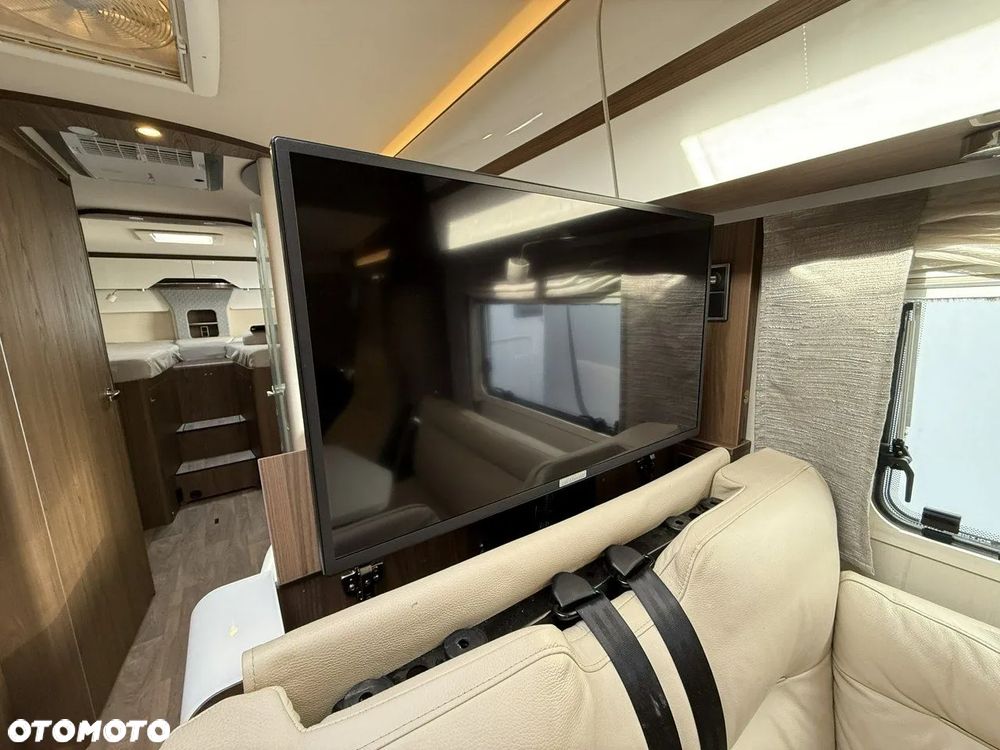 Hymer-Eriba BML 880 - 17