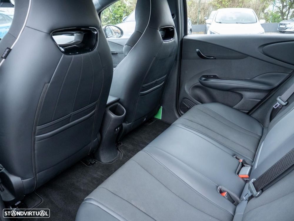 BYD Dolphin 60.4 kWh Comfort - 24