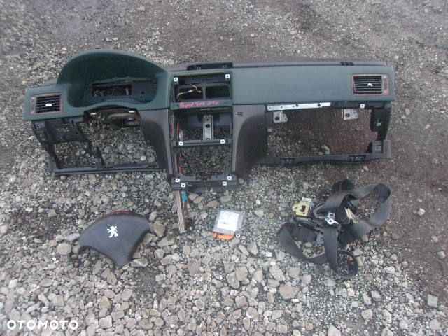 Deska Airbag Pasy Zielona 307 2.0 HDI 01r. - 1