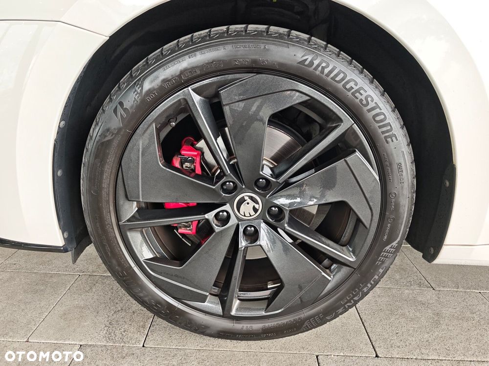 Skoda Octavia 2.0 TDI 4x4 RS DSG - 8