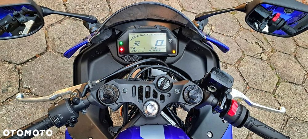 Yamaha R3 - 7
