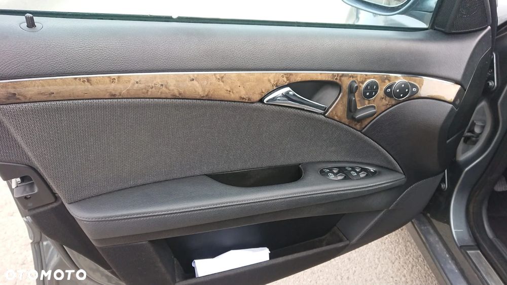 Mercedes-Benz Klasa E - 10