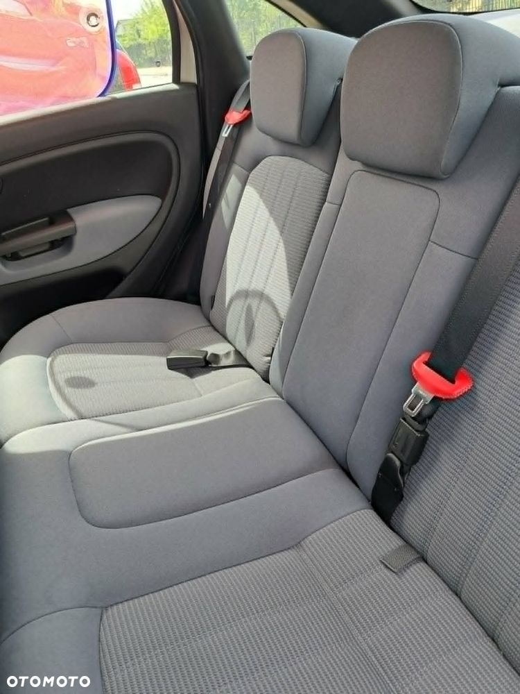 Fiat Linea 1.4 Active Euro5 - 11