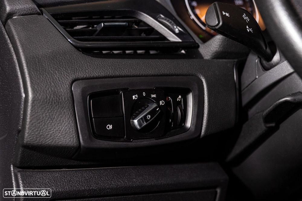 BMW 225xe Active Tourer Advantage - 27