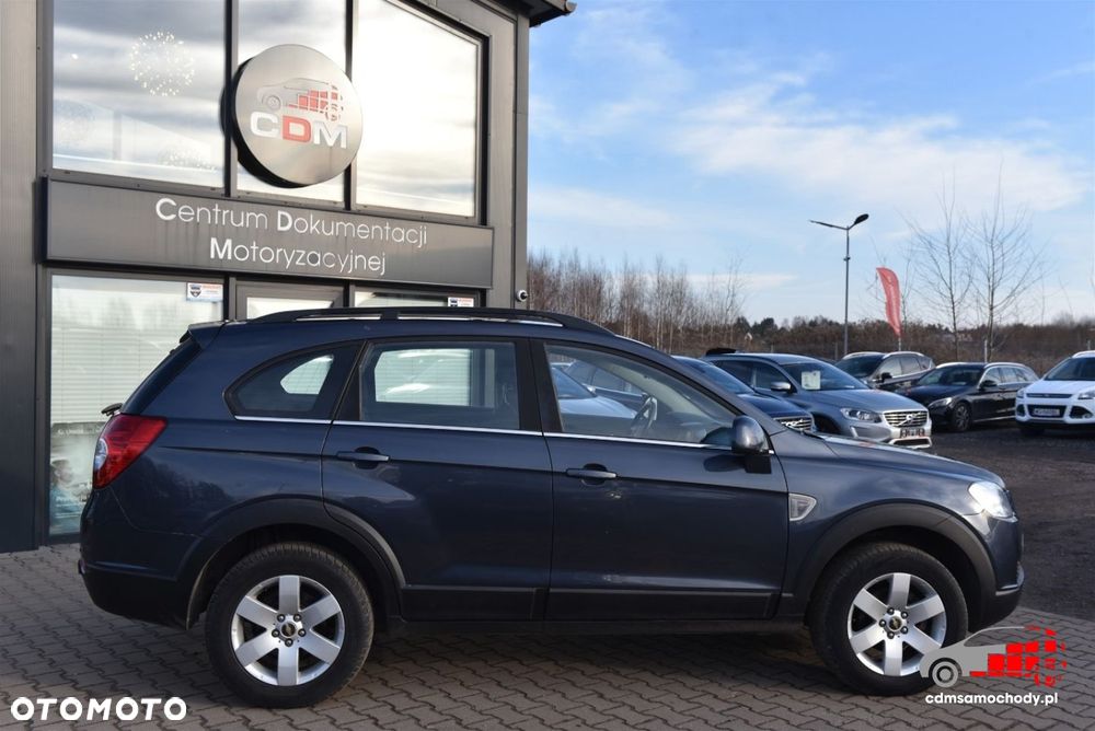 Chevrolet Captiva 2.4 2WD 7 Sitzer LS - 11