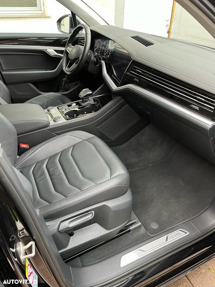 Volkswagen Touareg V6 TDI Elegance - 6