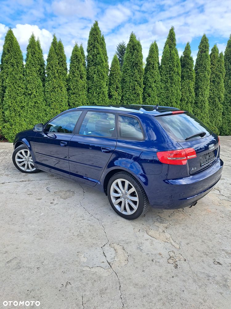Audi A3 Sportback - 8