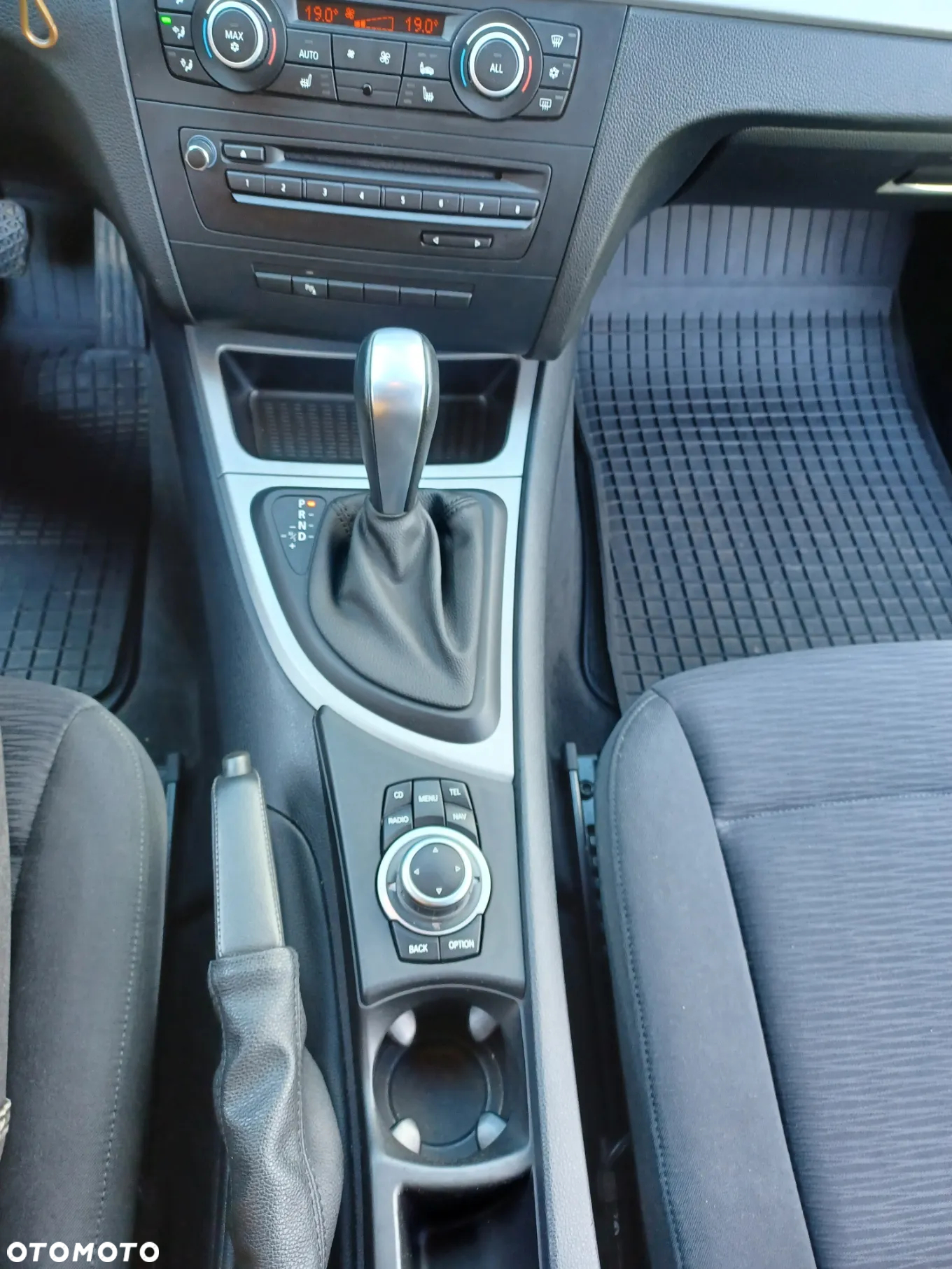 BMW Seria 1 116i - 17