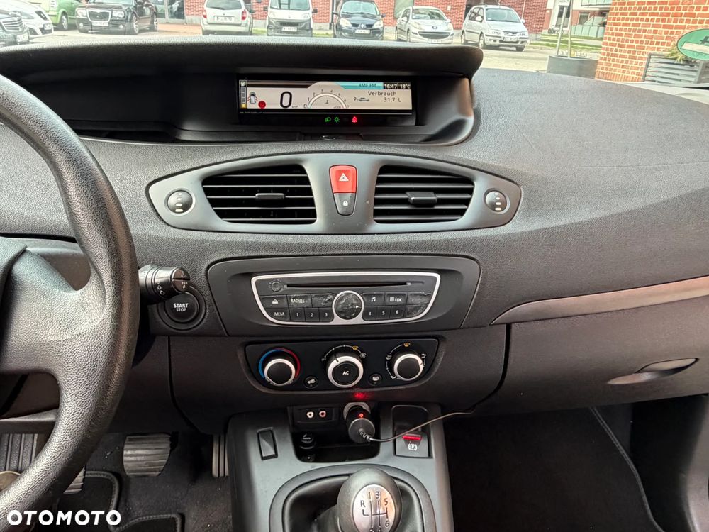 Renault Scenic - 35