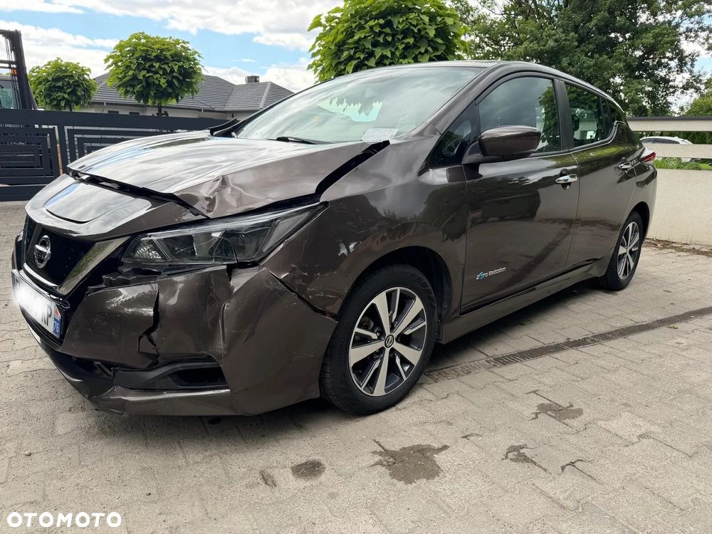 Nissan Leaf - 5