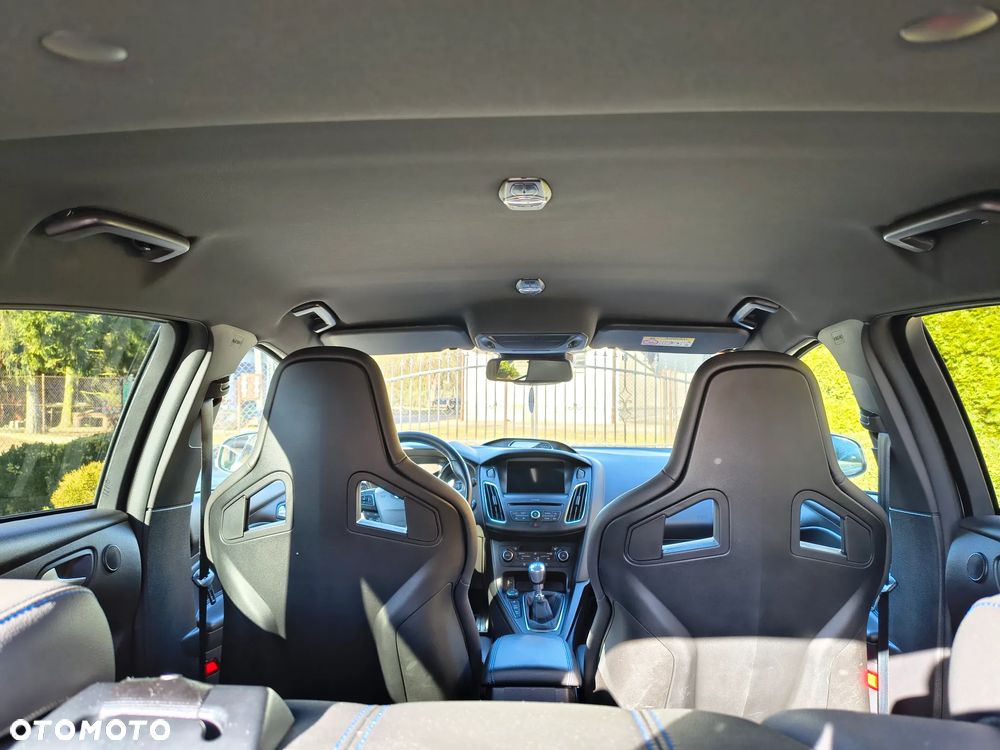 Ford Focus - 20