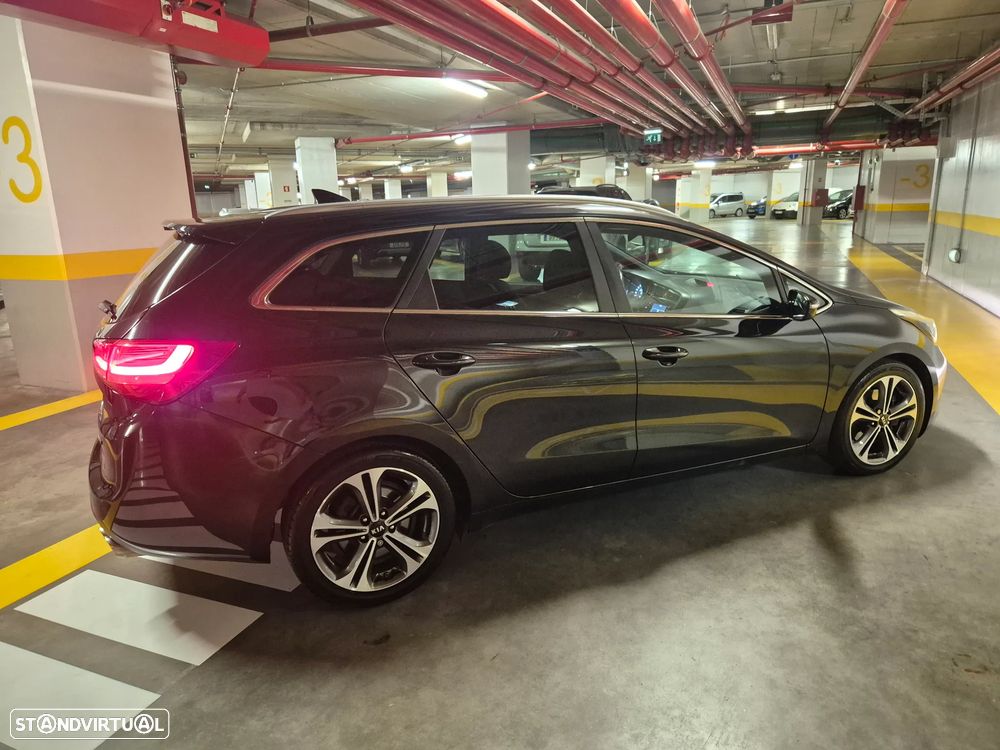 Kia Ceed SW 1.6 CRDi GT Line - 9
