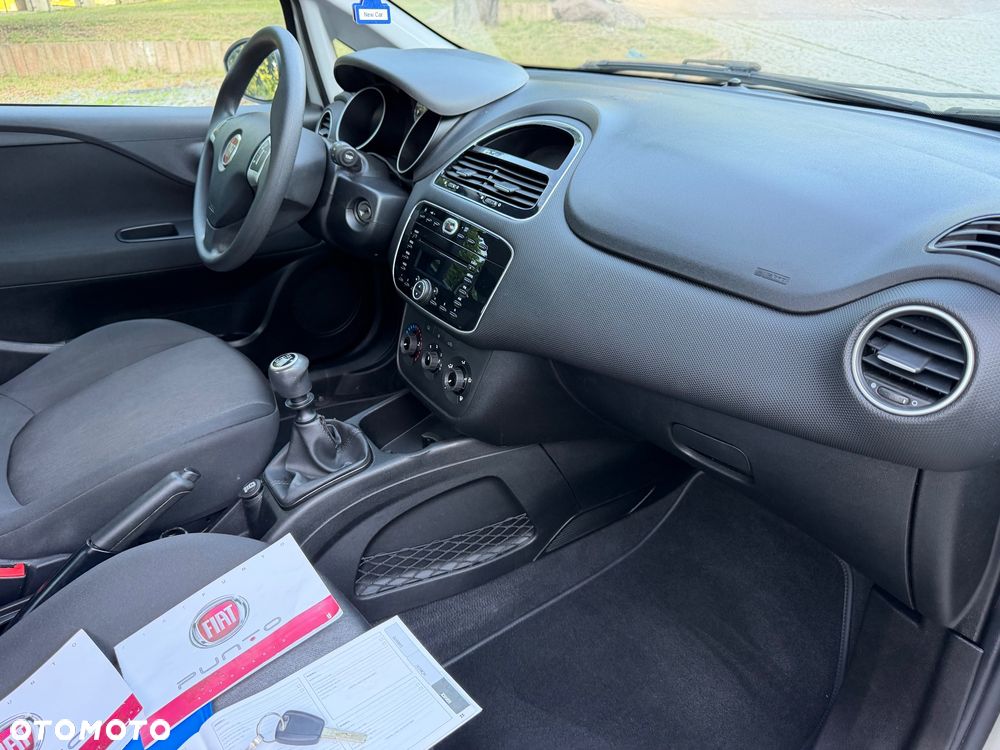 Fiat Punto Evo 1.2 8V Street - 32
