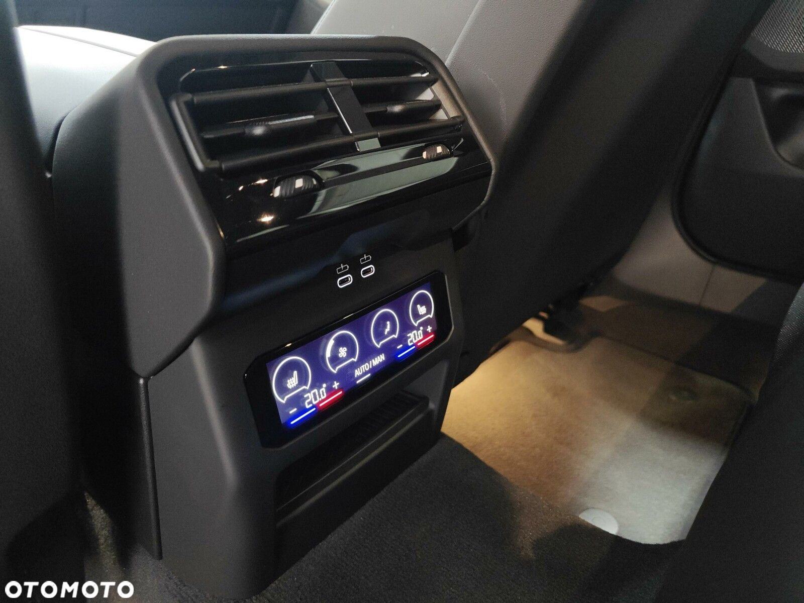 BMW Seria 5 - 21