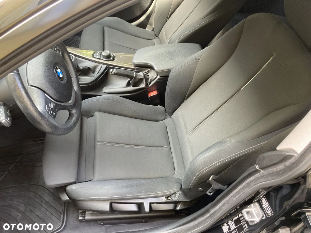 BMW 3GT - 16