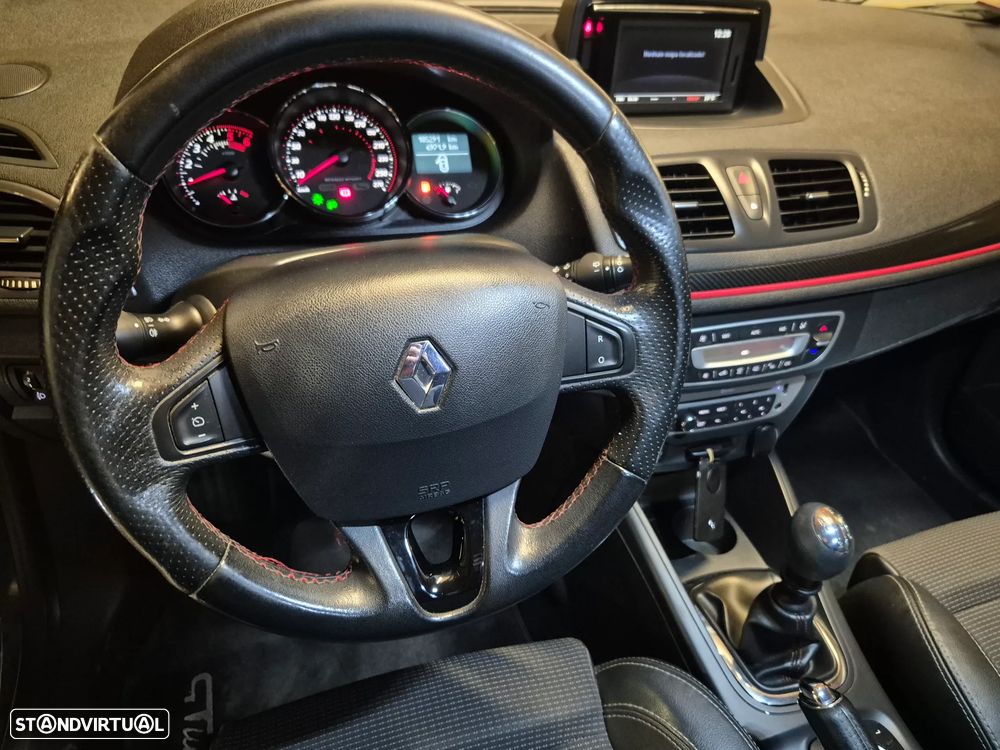 Renault Mégane Sport Tourer 1.5 dCi GT Line - 22