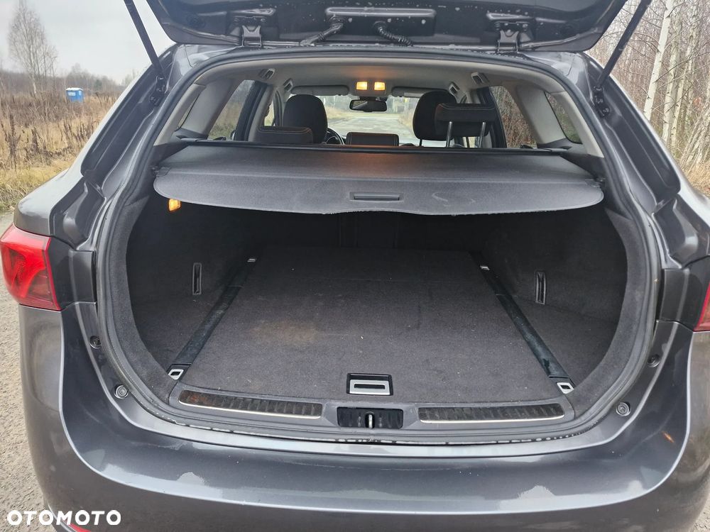 Toyota Avensis 2.0 D-4D Premium - 24