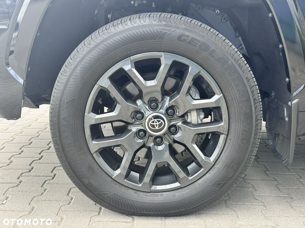 Toyota Tundra - 11