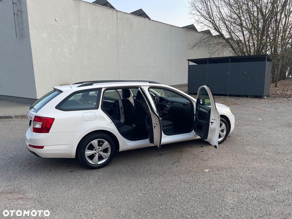Skoda Octavia 1.6 TDI Ambition - 9