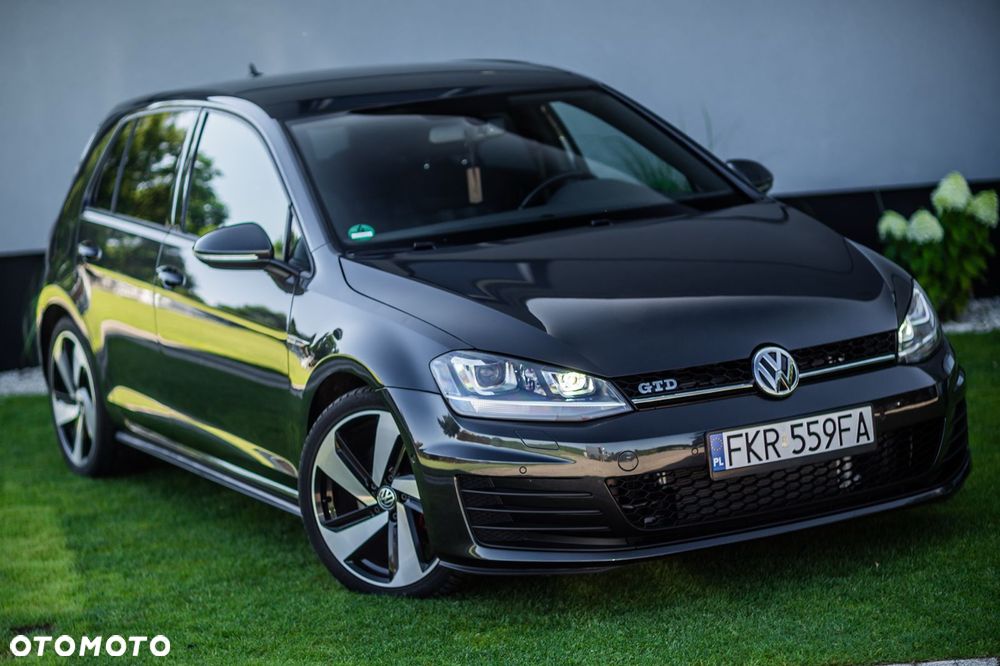 Volkswagen Golf - 7