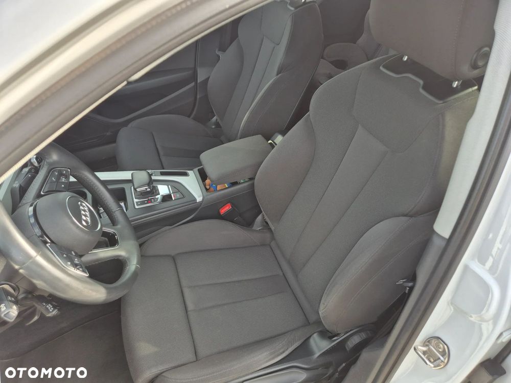 Audi A4 Avant 35 TDI S tronic advanced - 12