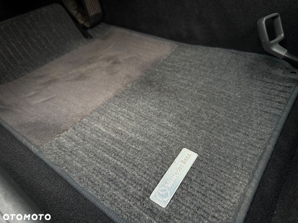 Mercedes-Benz CLK 200 Kompressor Automatik Avantgarde - 20